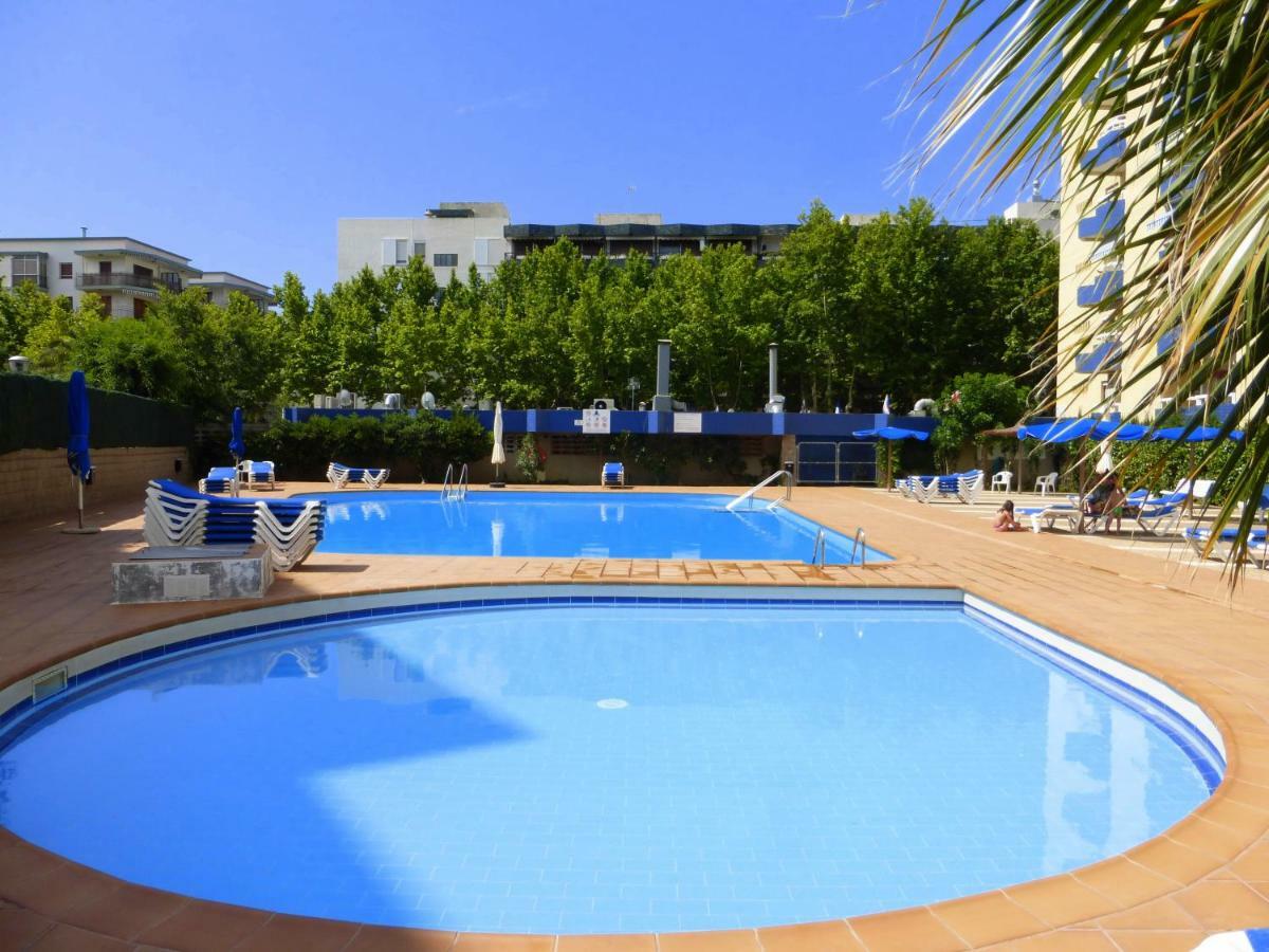 Rentalmar Alboran Family Plus Salou Esterno foto